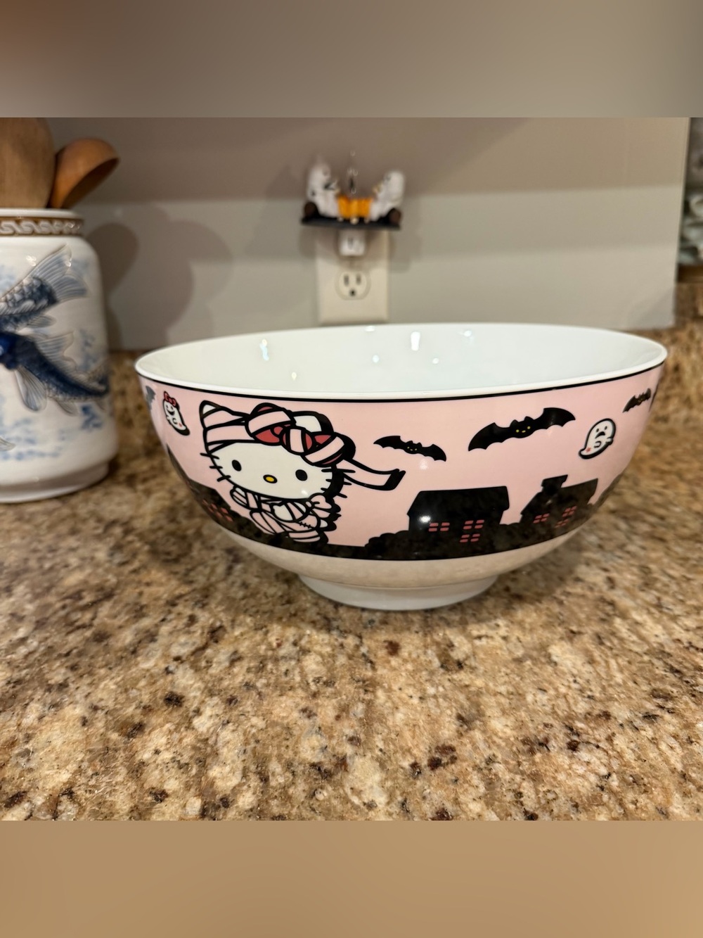 Hello Kitty Halloween Pink Zombie Ghost Ceramic Large Mixing Candy Bowl Sanrio